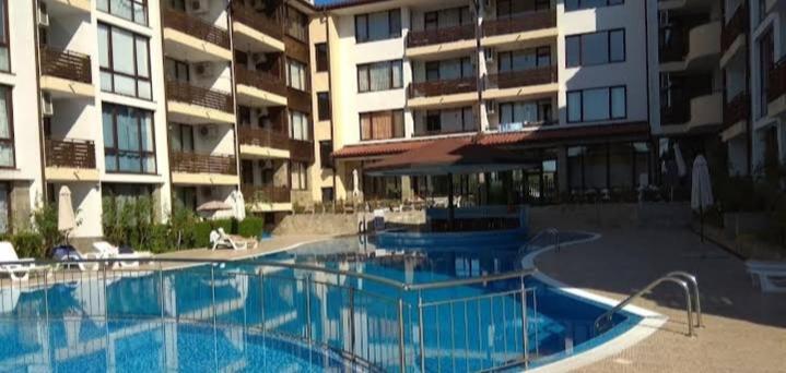 Victoria'S Apartments Νεσέμπαρ Εξωτερικό φωτογραφία