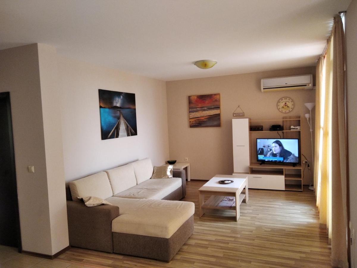 Victoria'S Apartments Νεσέμπαρ Εξωτερικό φωτογραφία